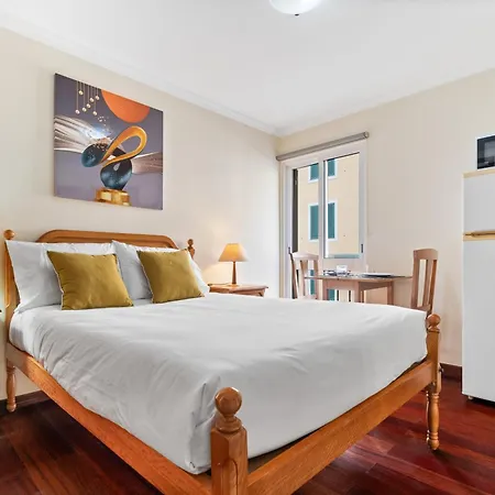 Апартаменты Ribeira Brava Studios Рибейра-Брава