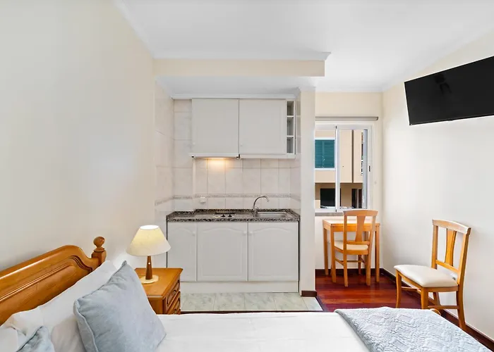 Lägenhet Ribeira Brava Studios *